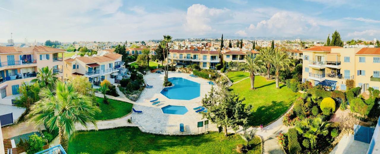Paradise Gardens Mediterranean Home Paphos ภายนอก รูปภาพ